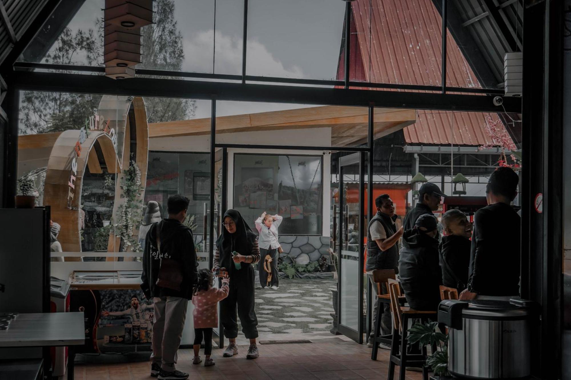Hotel Nature Bromo And Resort Pasuruan Extérieur photo